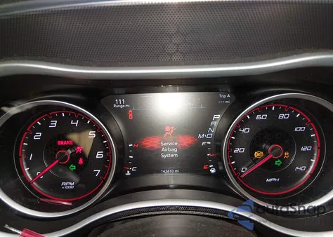 2017 Dodge Charger Sxt Rwd z USA, uszkodzony, nr VIN 2C3CDXHG9HH521113